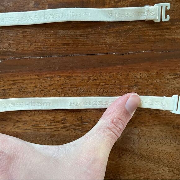 Princess Tam-Tam Cream Coloured Adjustable Bra Straps - Picture 7 of 7